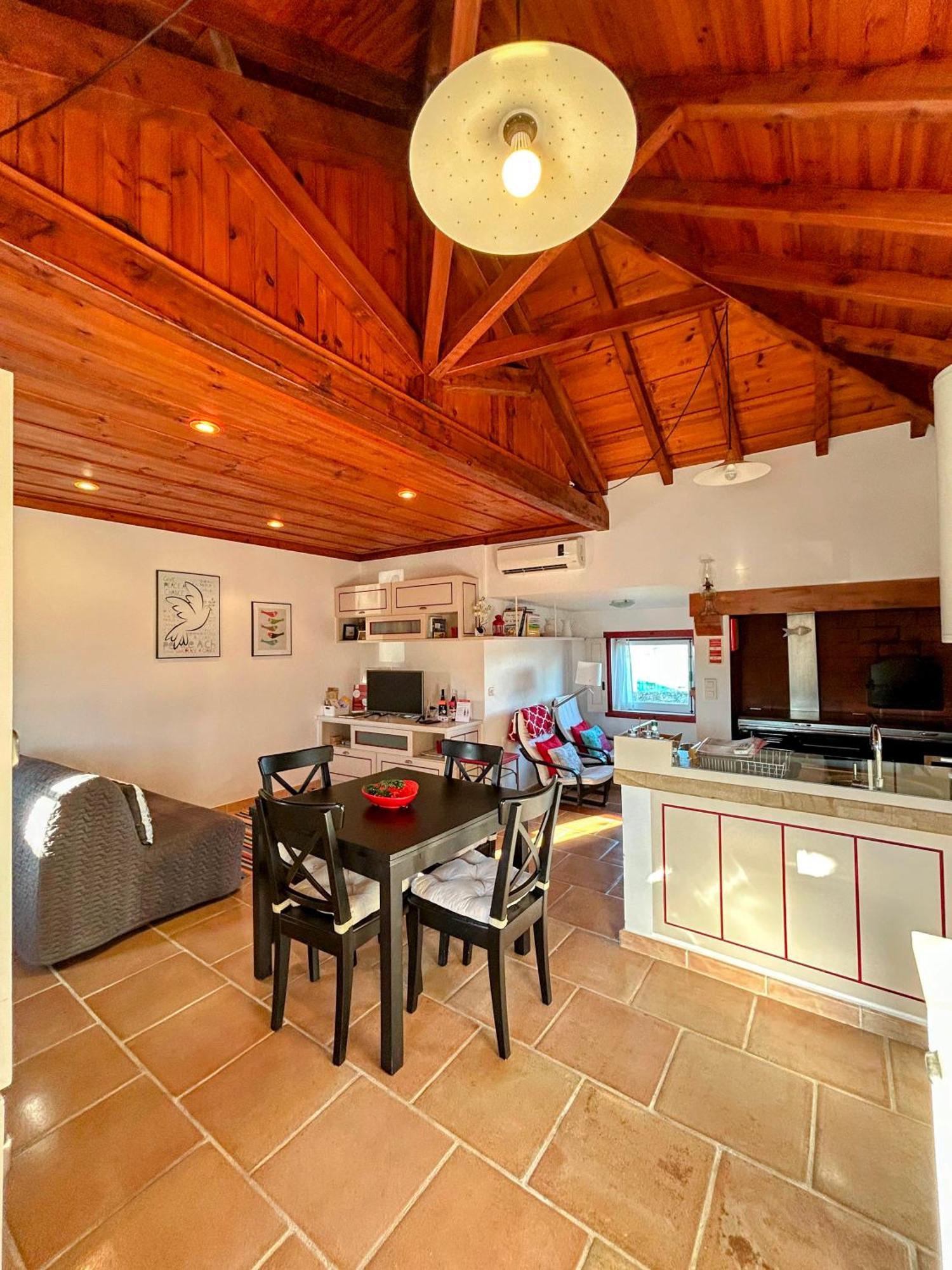 Casas Da Tia Alice - Casas De Campo Encantadoras Em 마프라 외부 사진
